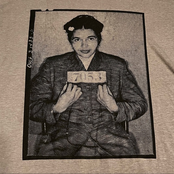 XL Unisex Rosa Parks Graphic Tee, gently used - Picture 2 of 4